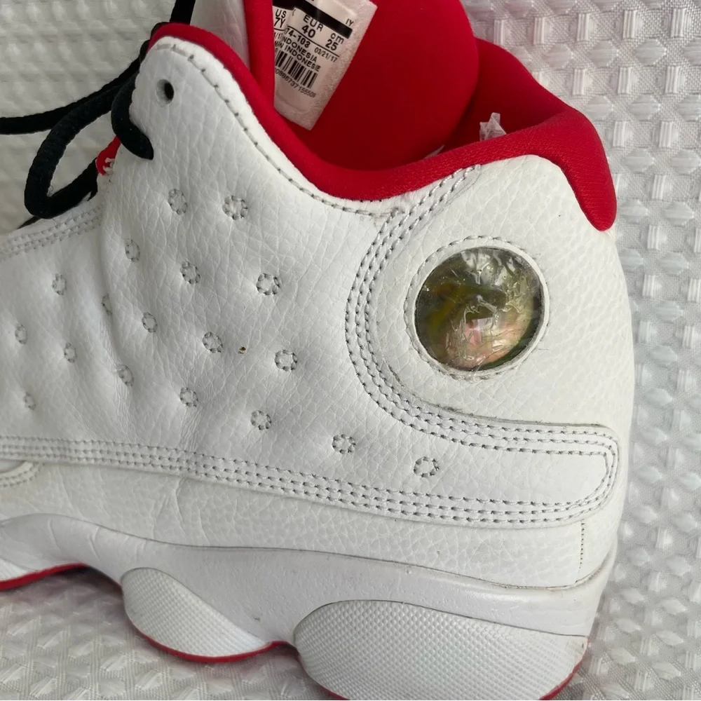 NIKE Air Jordan 13 Retro History Of Flight 2017 White/Red 7Y Women's 8.5 - Picture 5 of 10